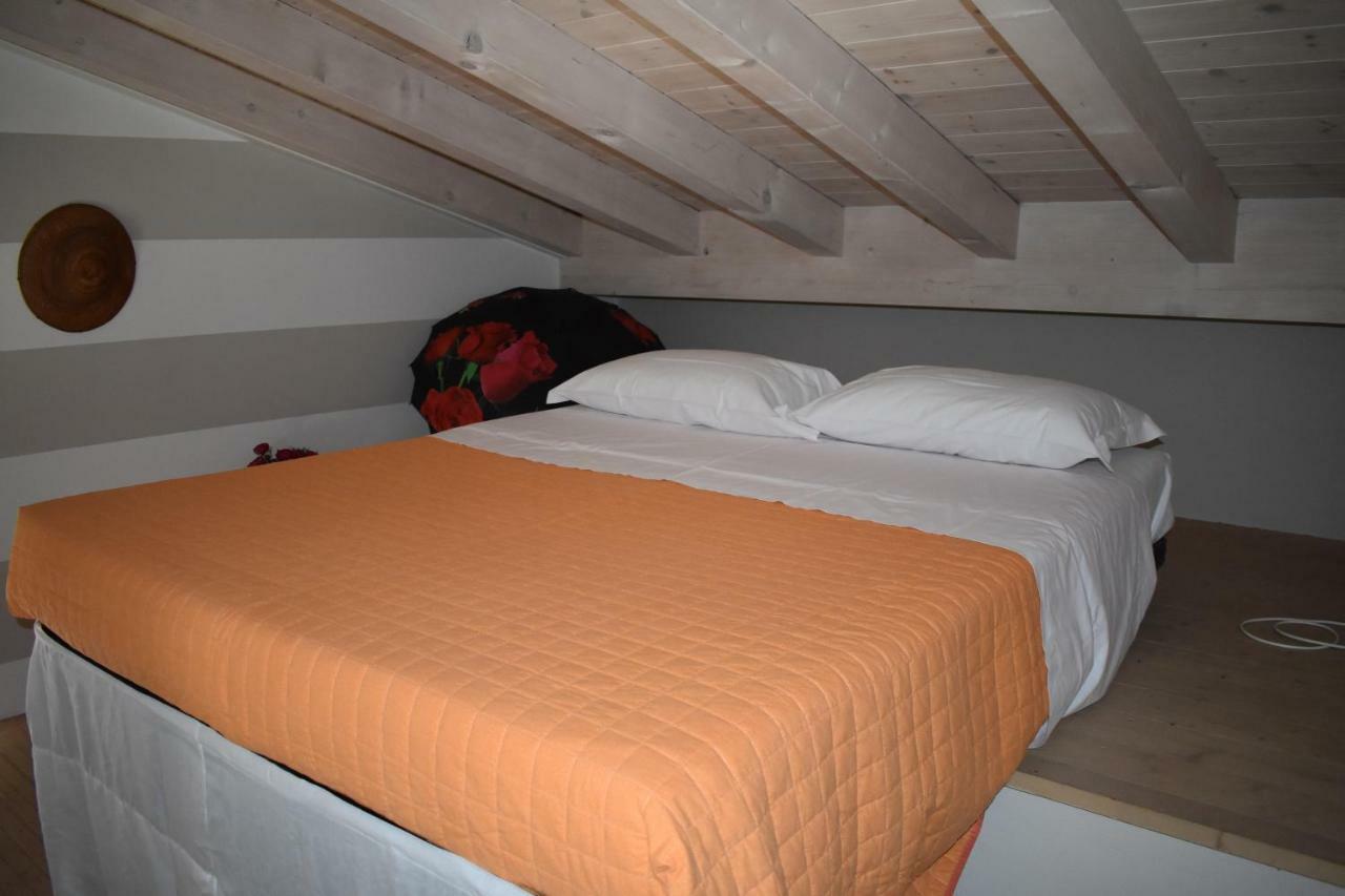 Mimosa Apartments Soiano del Lago Kültér fotó